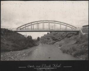 Pont sur l'oued Khol.