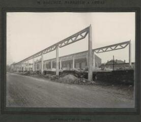 M. Bouchez, marbrier à Arras : pont roulant de 10 tonnes.